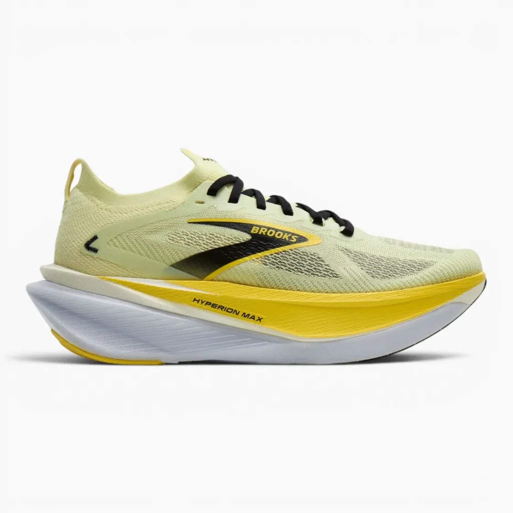 zapatilla de running hyperion max 3