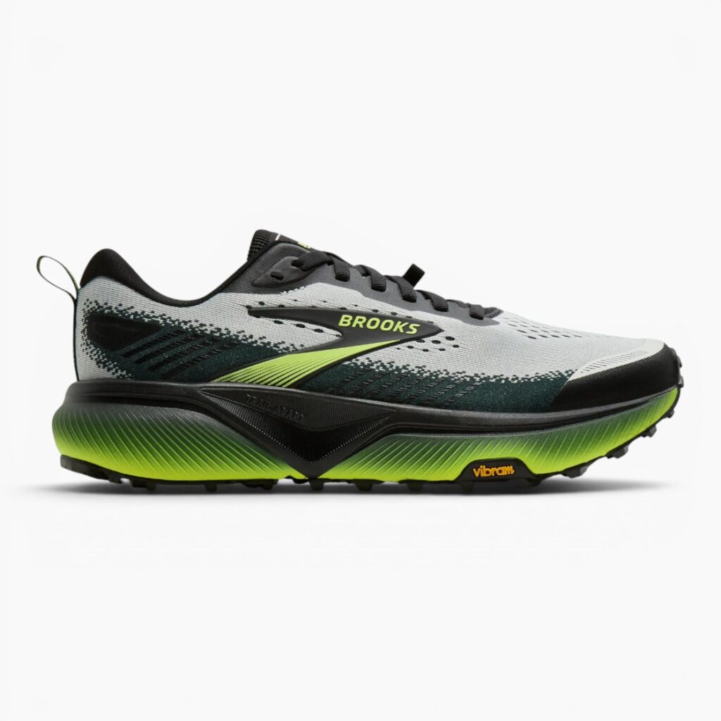 zapatilla de trail cascadia 20